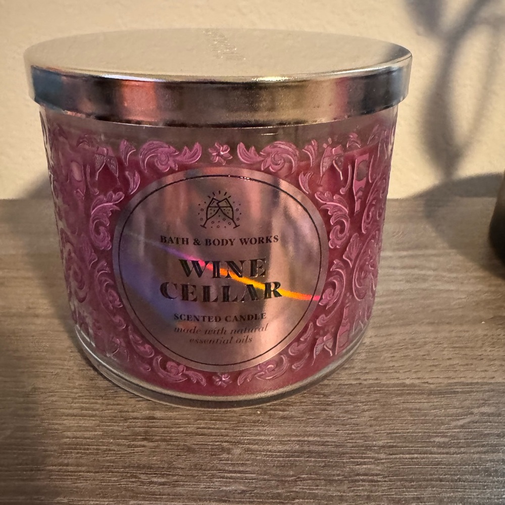 Bath & Body Works Wine Cellar 3-Wick Candle